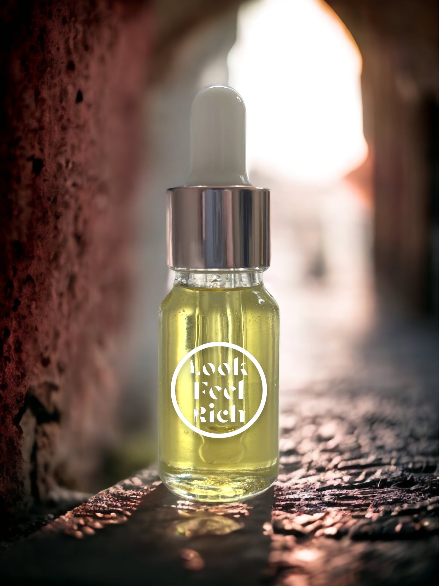 Silver Sky Inspired by
Ganymede by Marc-Antoine Barrois - Unisex